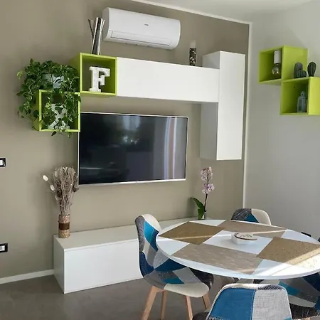 Fk House * Milaan