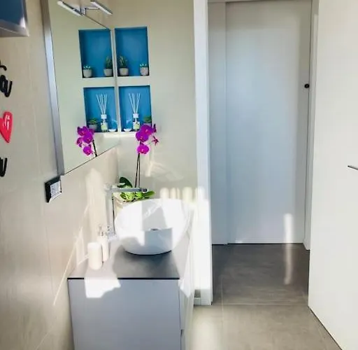 Apartament Fk House - Casa Moderna Con Vista Olimpiadi 2026 Mediolan